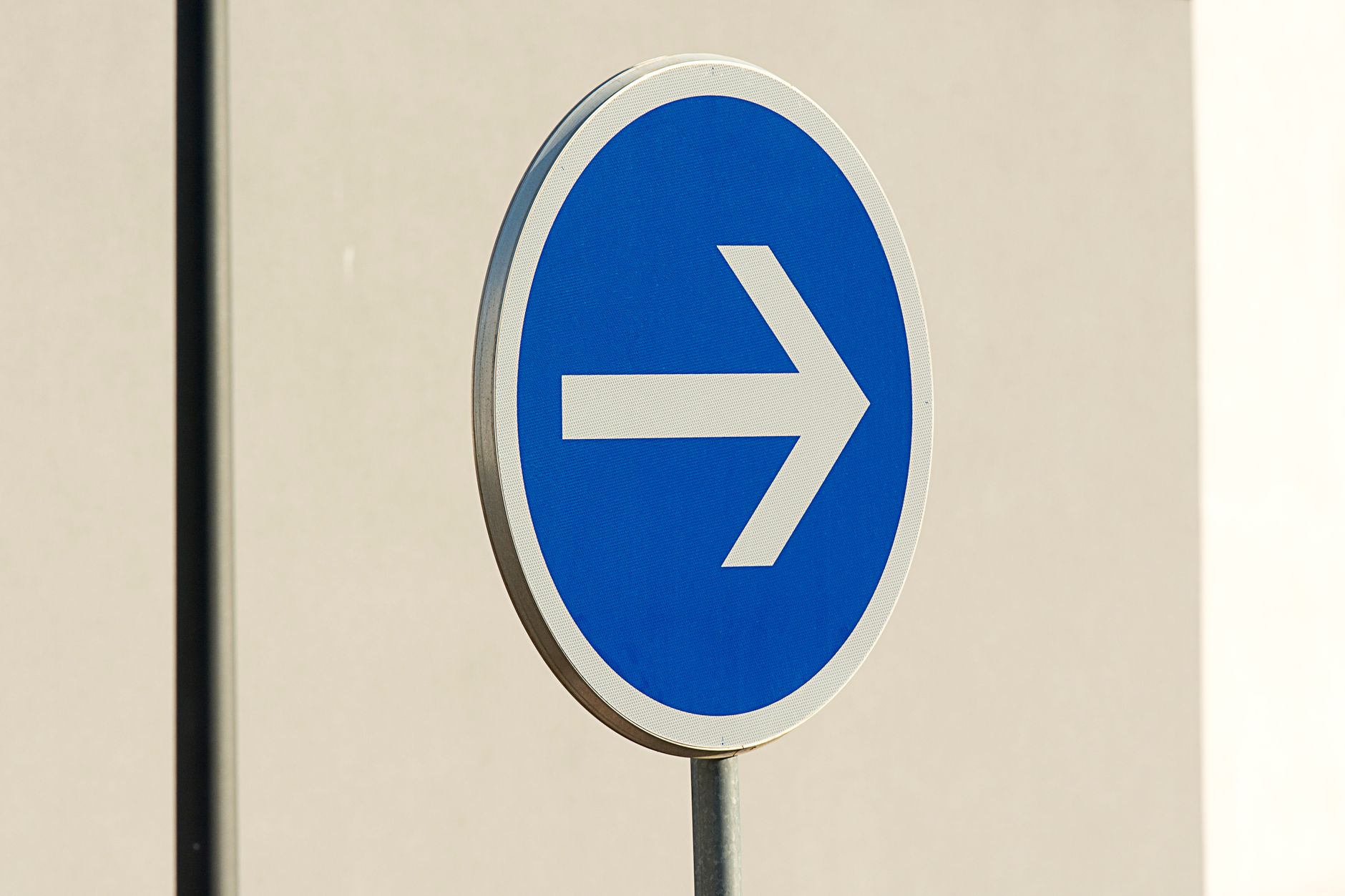 1. Direct Traffic Là Gì Trong SEO? - Direct Traffic Là Gì Trong SEO + Tỷ Lệ Chuyển Đổi Trong SEO Là Gì: Bí Quyết Tăng Hi