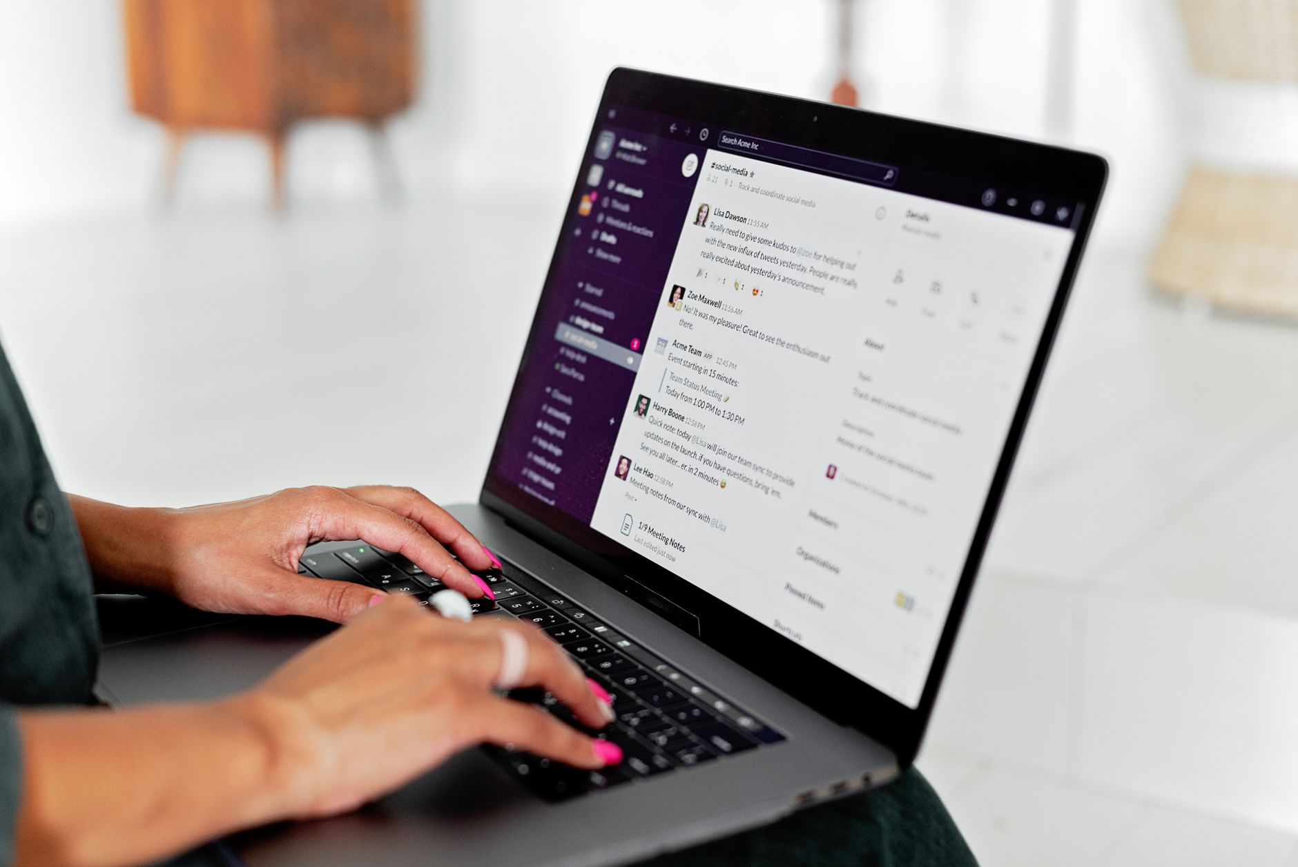 1. Tại sao email marketing là kênh không thể thiếu cho y tế năm 2026? - Email Marketing Cho Y Tế: Chiến Lược Hiệu Quả Nh