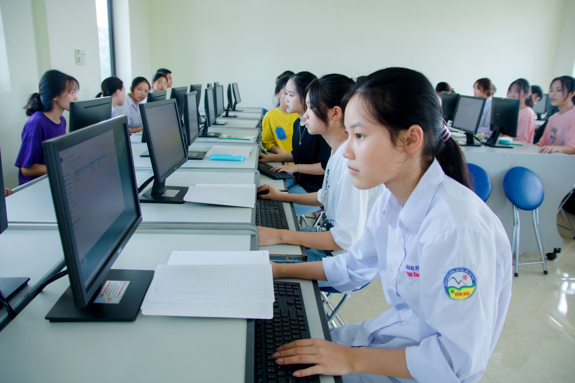 Tại sao cần kiểm tra uy tín website trước khi hợp tác? - Kiểm Tra Uy Tín Website Và Kiểm Tra Website Nhanh: Hướng Dẫn To