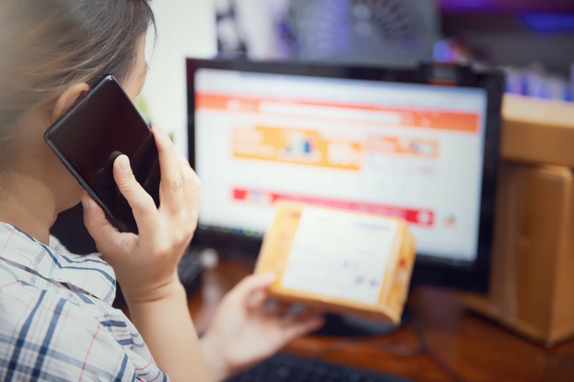 1. Tại sao Shopee vẫn là "mảnh đất màu mỡ" cho Ecommerce năm 2026? - Shopee Marketing Strategy: Case Study Thực Tế Từ Ng